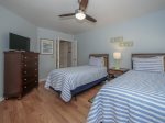 Guest Room with Two Twin Beds at 28 Shell Ring